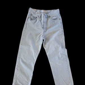 Levi's Light Blue Women's Ankle‎ Jeans